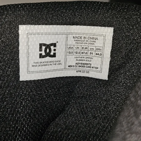 SIZE 13 DC SHOES - Picture 3 of 5